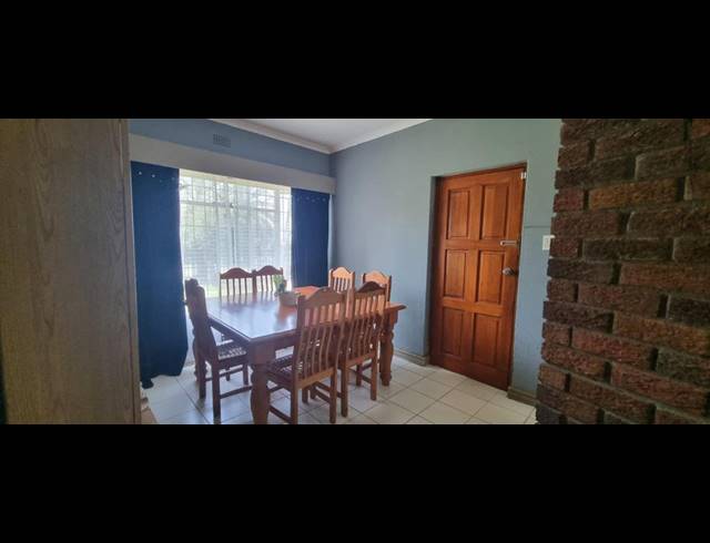 3 BEDROOM HOUSE FOR SALE IN BRACKENDOWNS